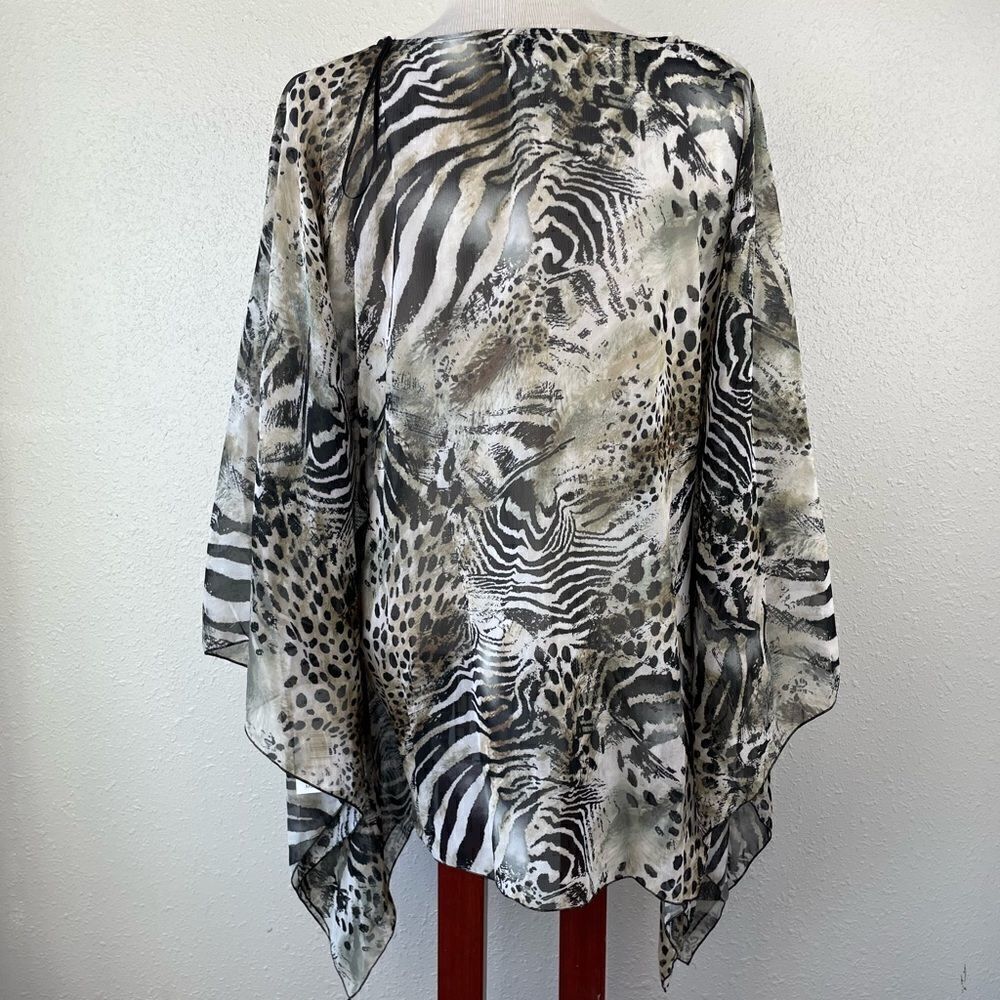 NWT Allison Taylor Sheer Animal Print Poncho Style Top Size M - Picture 6 of 9
